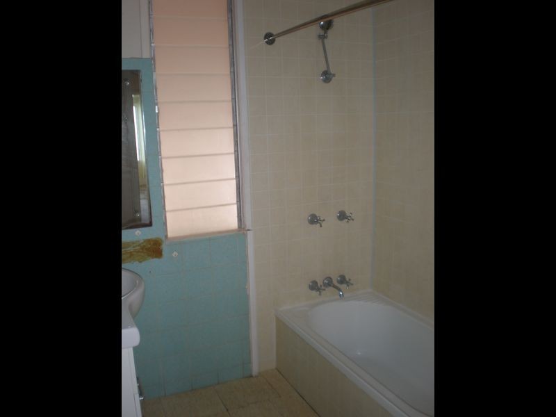 38 Perry Street, West Mackay QLD 4740