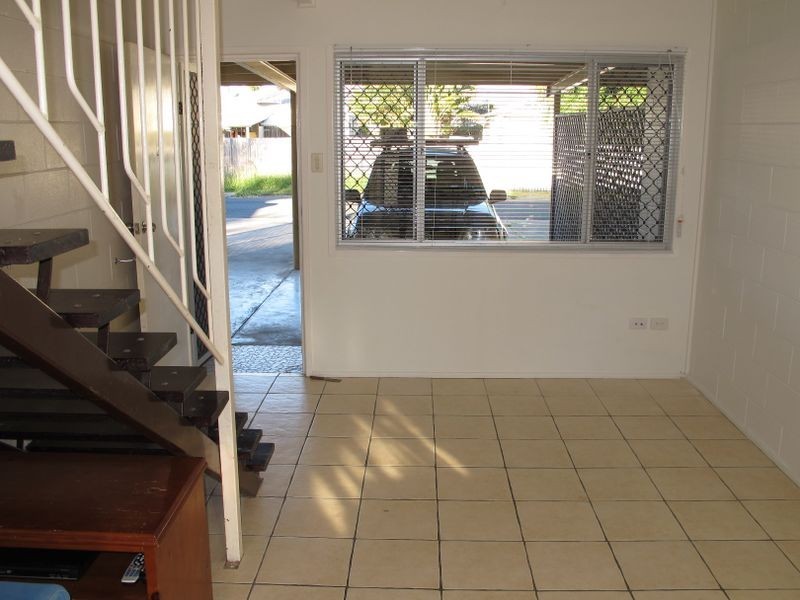 2/18 Tay Street, South Mackay QLD 4740