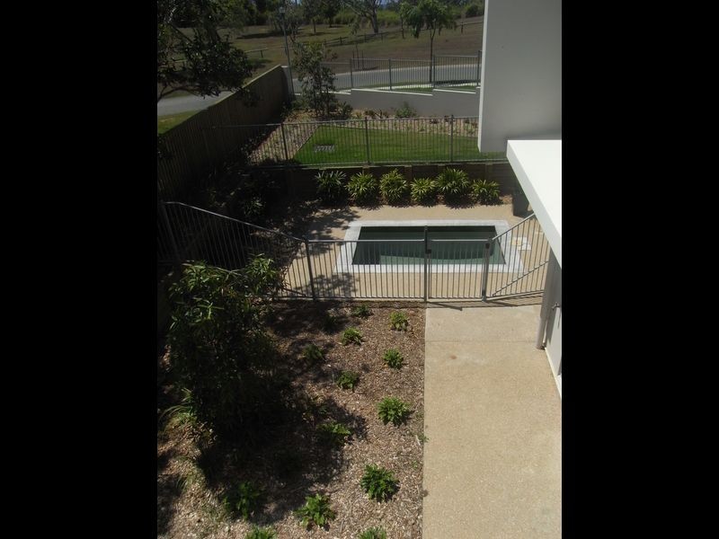 14/1-17 Belangason Way, Shoal Point QLD 4750