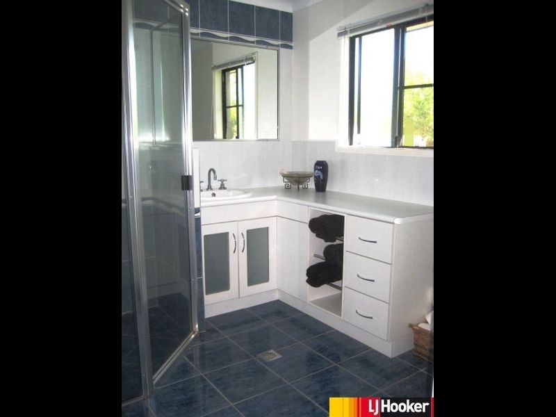 18 Friarbird Avenue, Blacks Beach QLD 4740