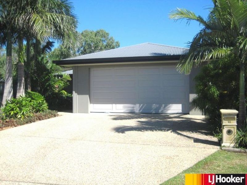 18 Friarbird Avenue, Blacks Beach QLD 4740