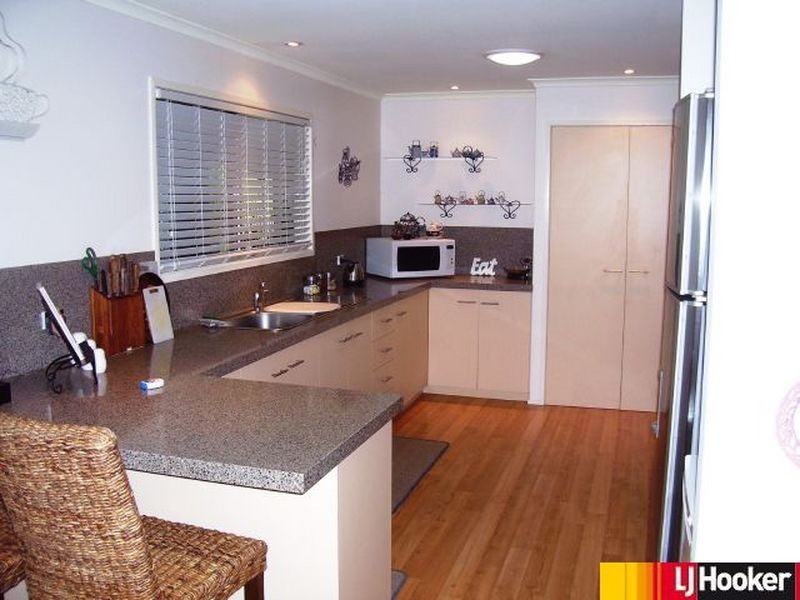 18 Windsor Drive, Hay Point QLD 4740