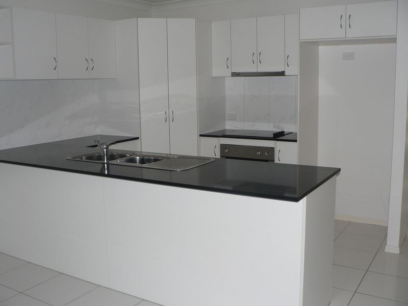 1/101 Whitehaven Drive, Blacks Beach QLD 4740