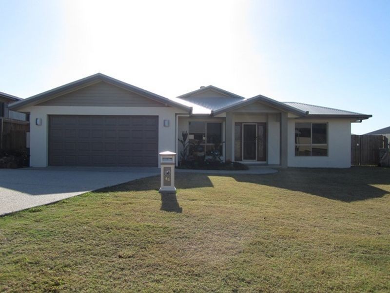 45 Hinze Circuit, Rural View QLD 4740