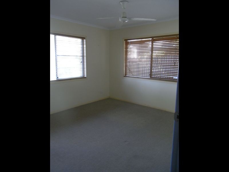 13 Pardoe Street, Bucasia QLD 4750