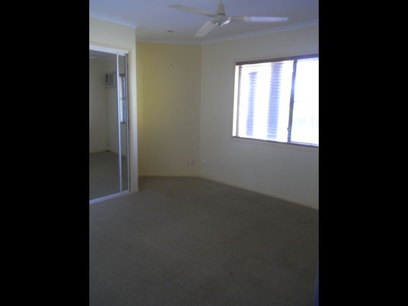 13 Pardoe Street, Bucasia QLD 4750
