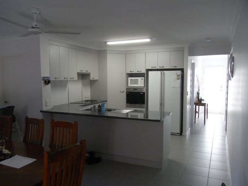 13 Helvellyn Street, Rural View QLD 4740