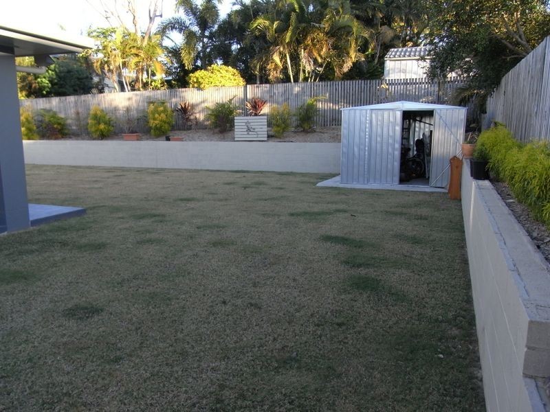 13 Helvellyn Street, Rural View QLD 4740