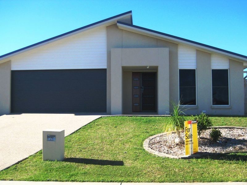 94 Whitehaven Drive, Blacks Beach QLD 4740