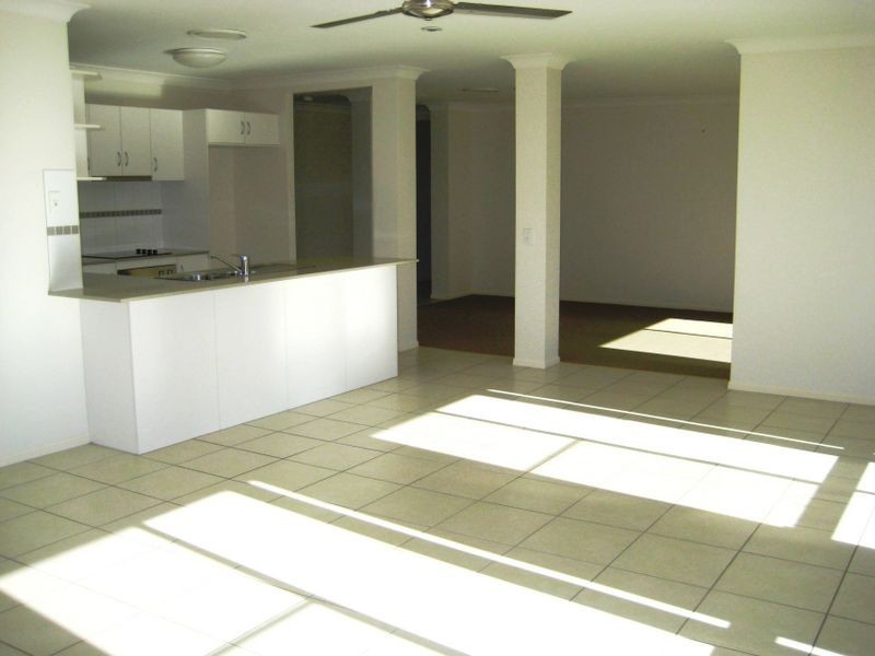 94 Whitehaven Drive, Blacks Beach QLD 4740