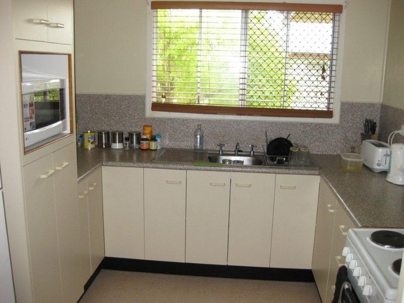 13 Burke Drive, Moranbah QLD 4744