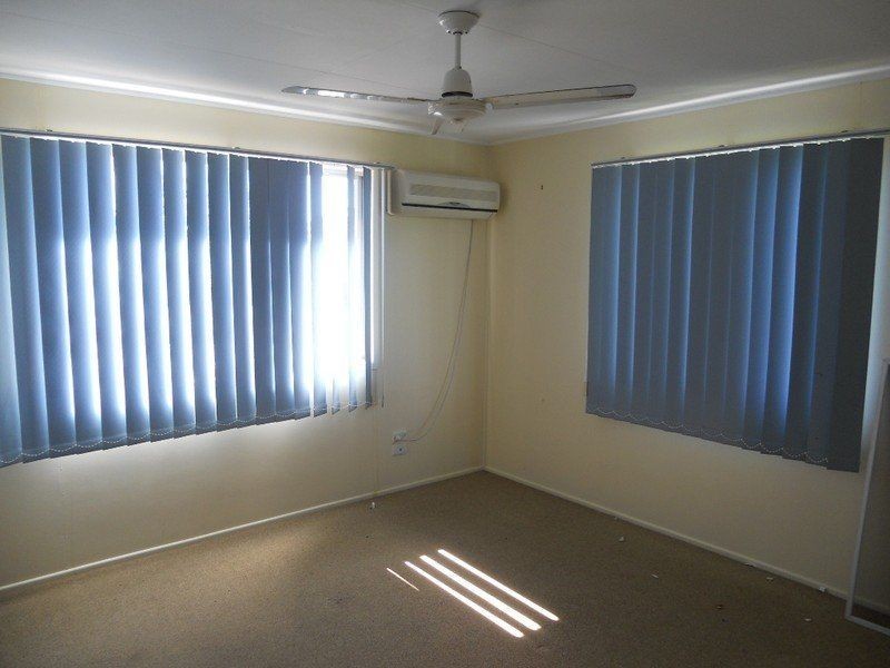 17 Shannon Street, Midge Point QLD 4799