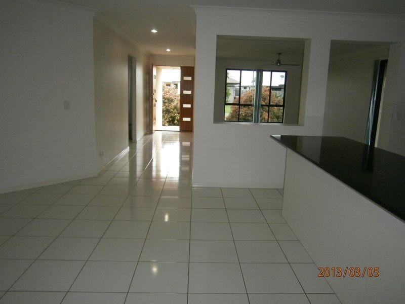11 Duranbah Circuit, Blacks Beach QLD 4740