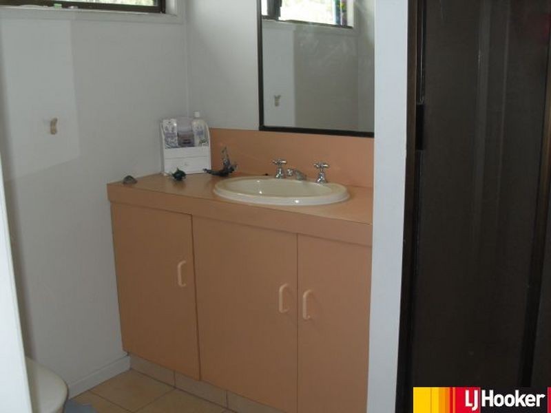 4 Edmonds Street, West Mackay QLD 4740