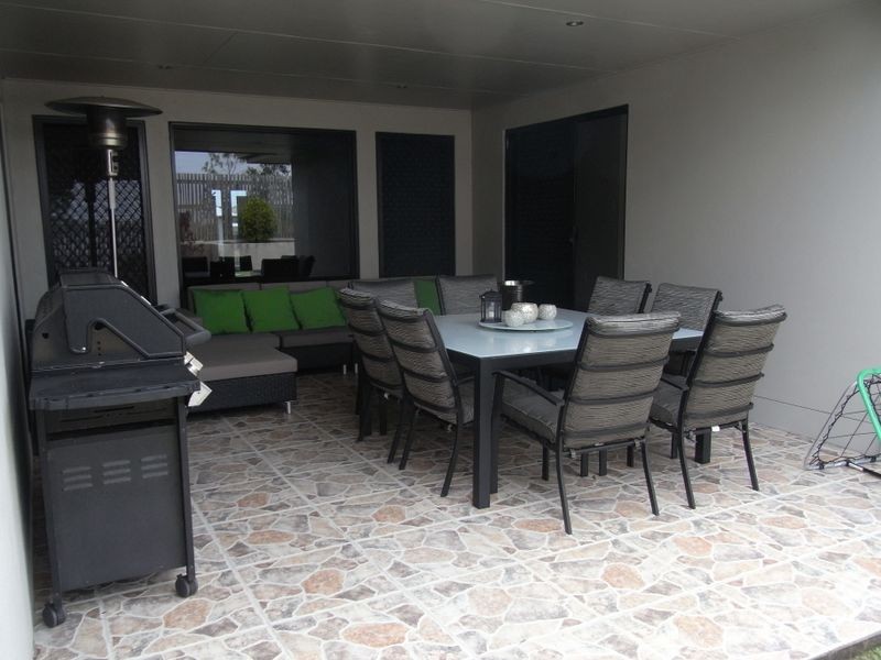 65 Victor Avenue, Glenella QLD 4740