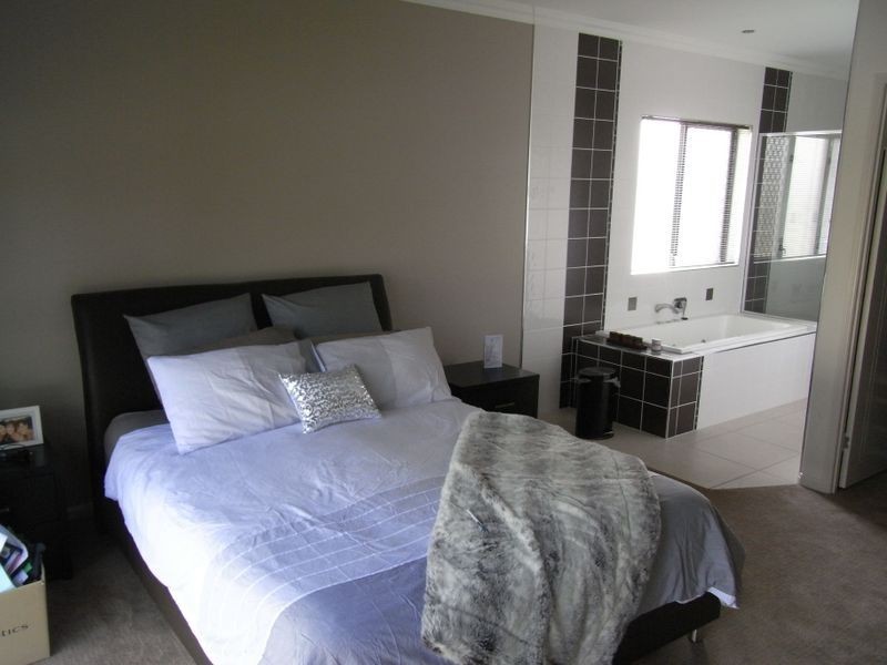 65 Victor Avenue, Glenella QLD 4740