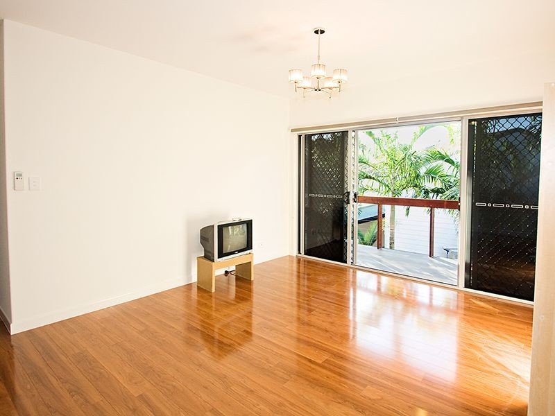 11 Pacific Drive, Blacks Beach QLD 4740