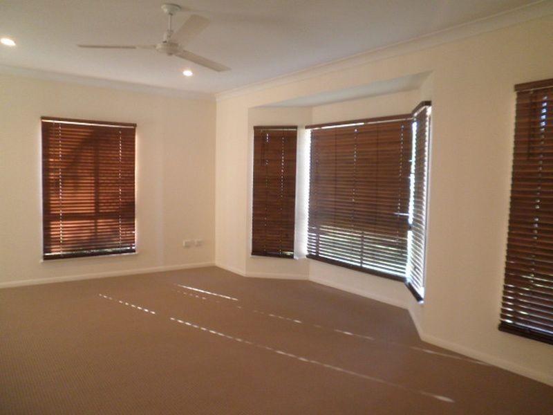 2 Seychelles Road, Shoal Point QLD 4750
