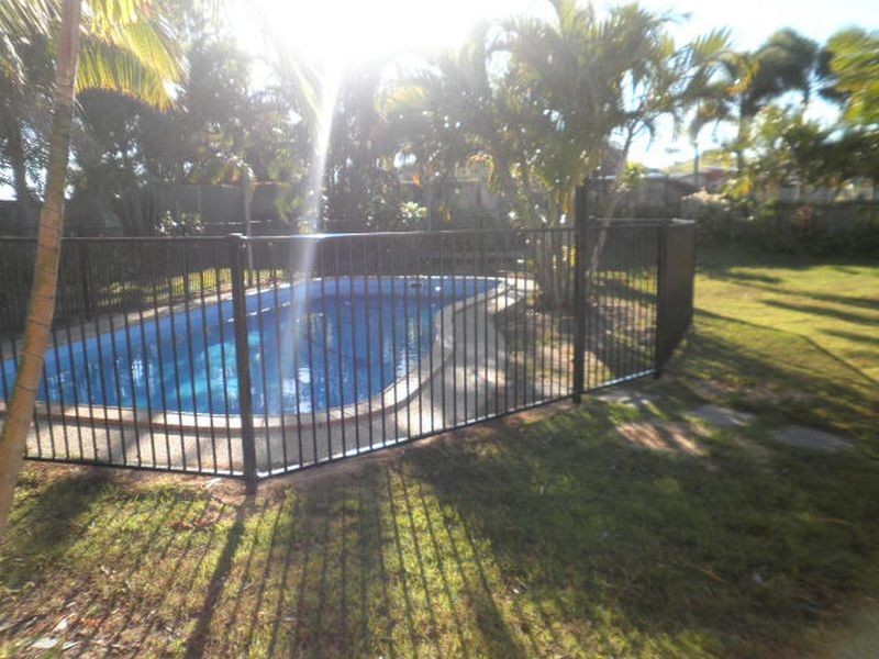 2 Seychelles Road, Shoal Point QLD 4750