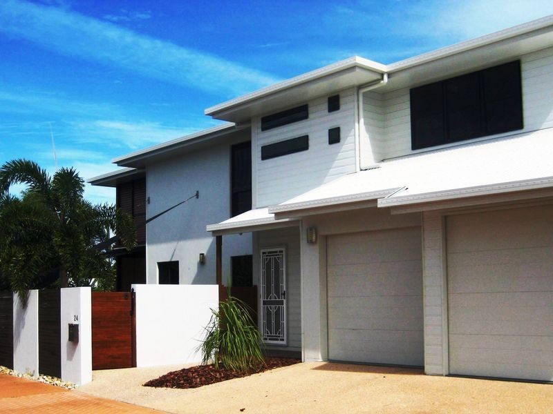24 Seafarer Court, Blacks Beach QLD 4740