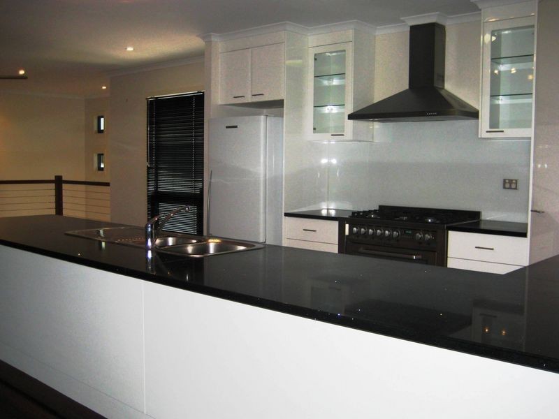 24 Seafarer Court, Blacks Beach QLD 4740