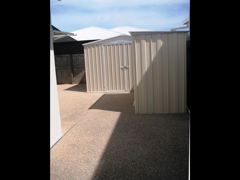 24 Seafarer Court, Blacks Beach QLD 4740