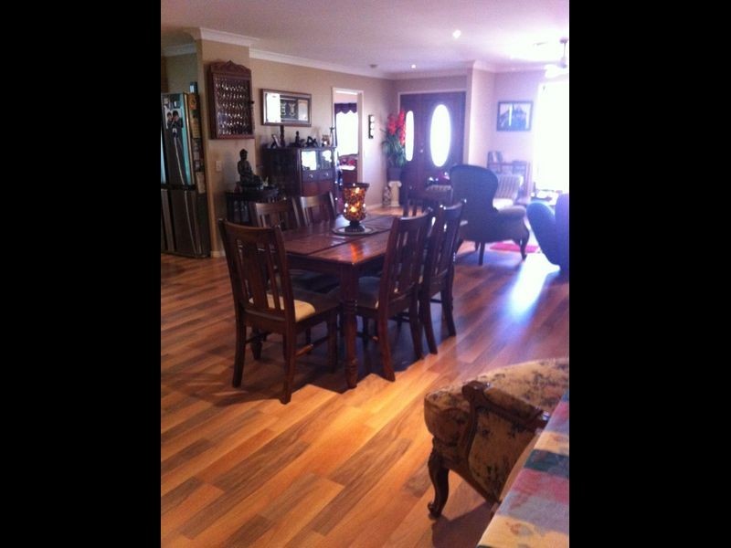 17 Maitland Street, Moranbah QLD 4744