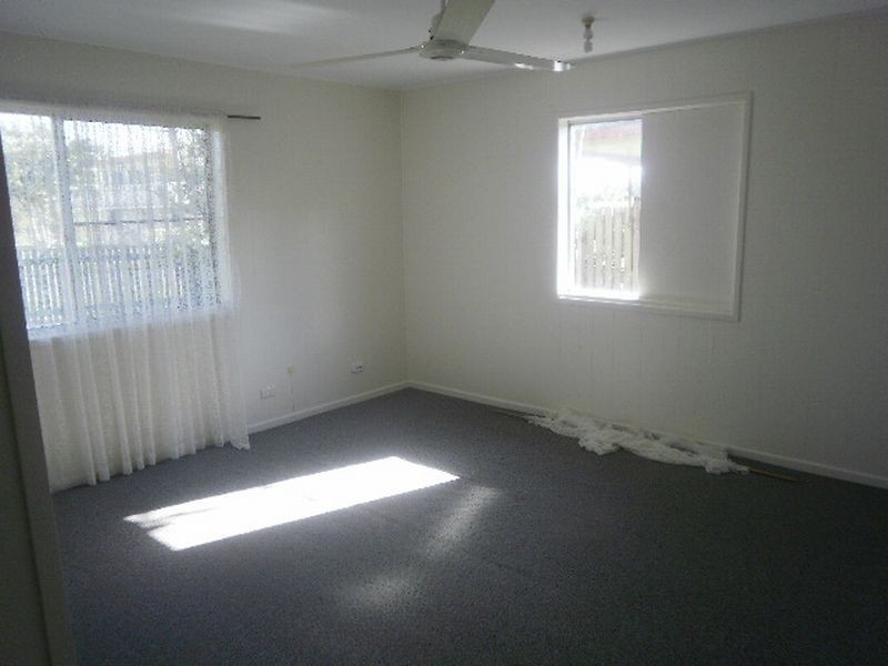 20 Holmes Drive, Beaconsfield QLD 4740