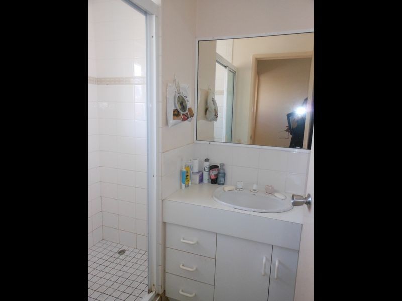 2/1 Milne Lane, West Mackay QLD 4740