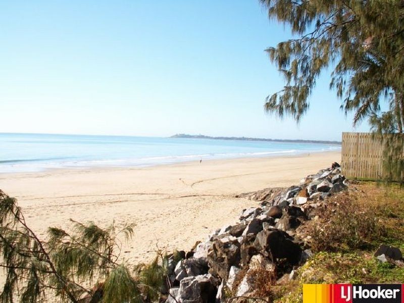 15 Ulladulla Street, Blacks Beach QLD 4740
