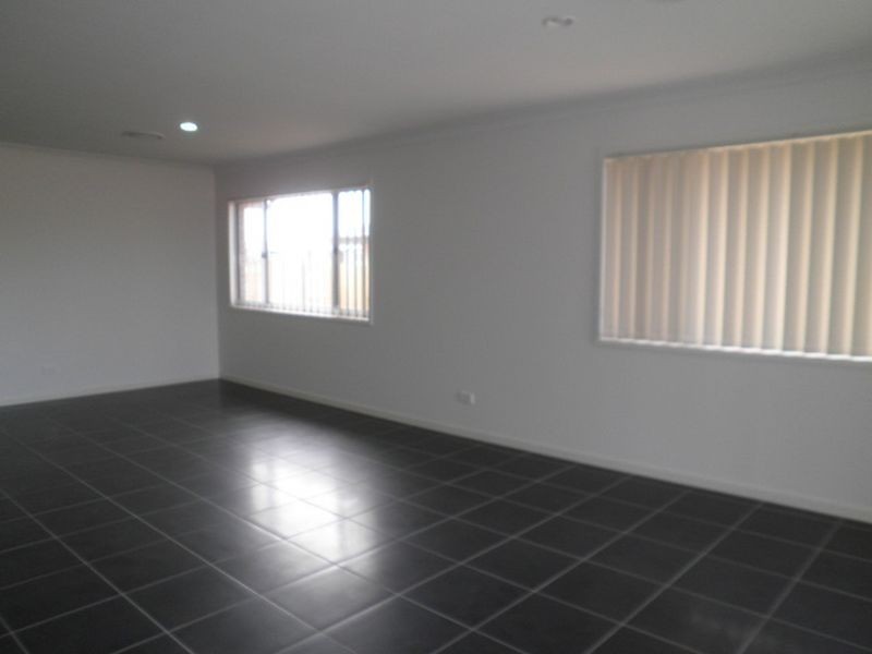 23 Dobinson Street, Bucasia QLD 4750