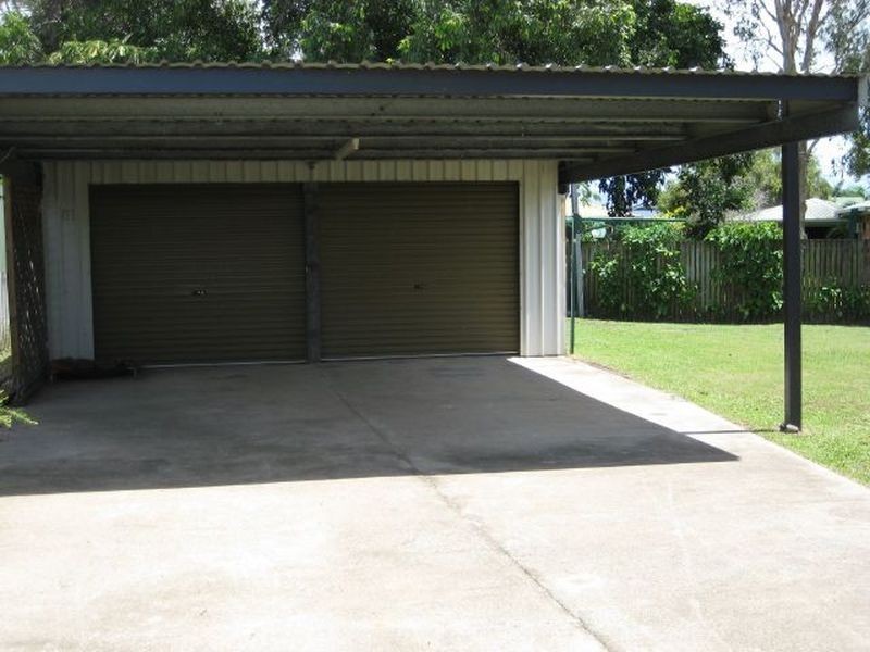4 Viola Street, Glenella QLD 4740