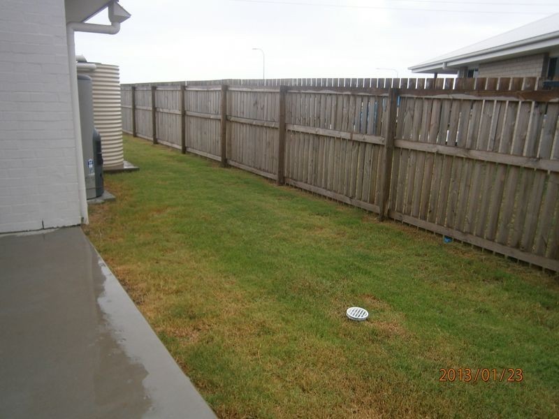 33 Dobinson Street, Bucasia QLD 4750