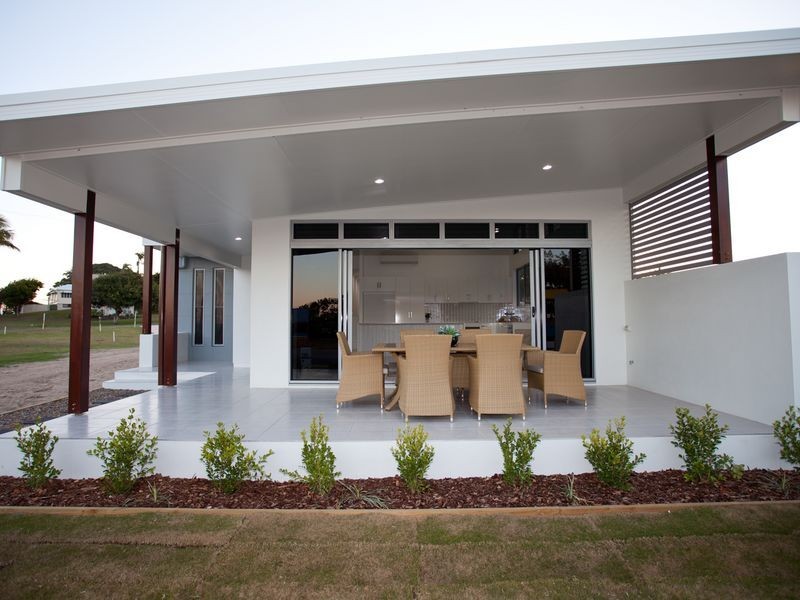 5 Owen Jenkins Drive, Sarina Beach QLD 4737