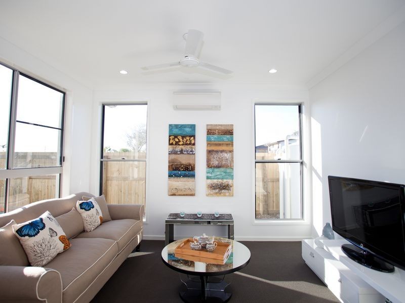 5 Owen Jenkins Drive, Sarina Beach QLD 4737