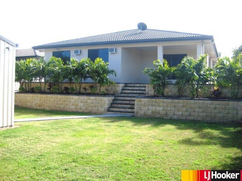 27 Manning Court, Rural View QLD 4740