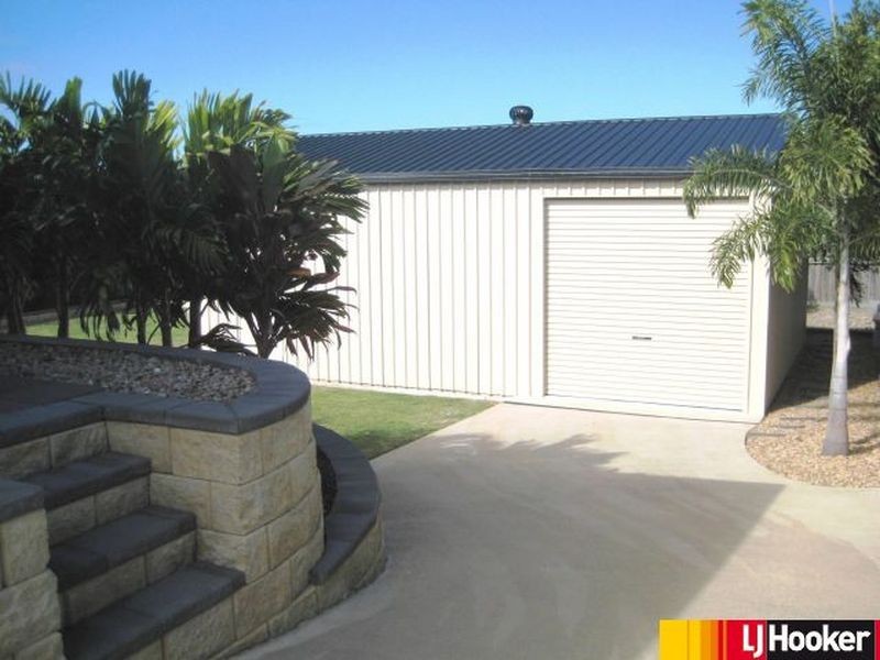 27 Manning Court, Rural View QLD 4740