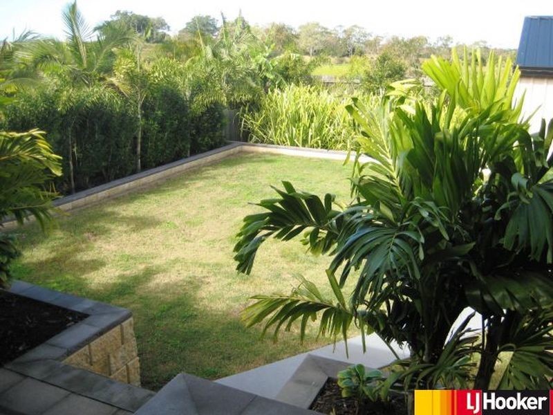 27 Manning Court, Rural View QLD 4740