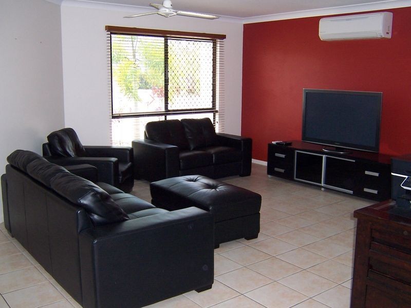 21 Michelle Crescent, Bucasia QLD 4750