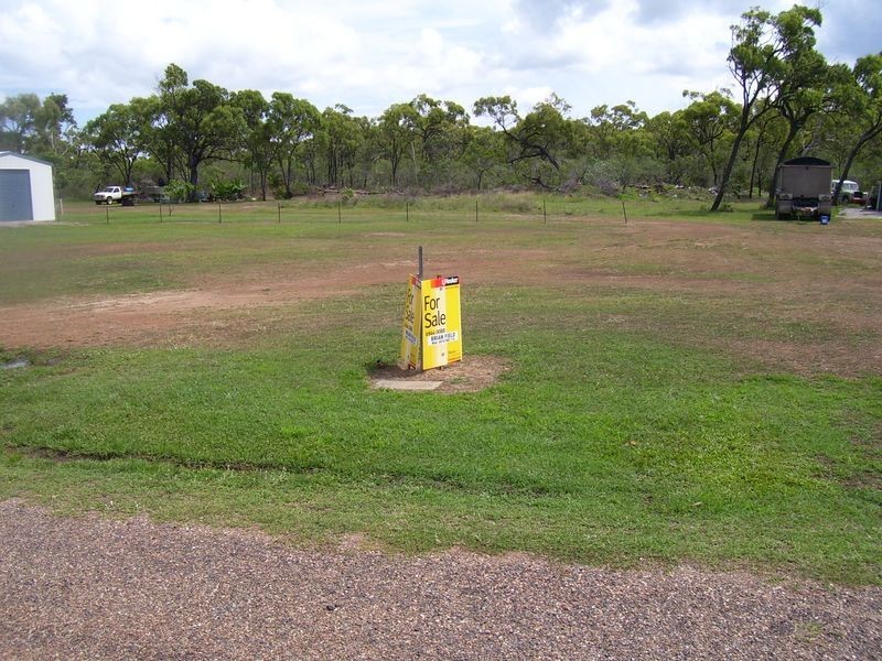 69-71 Pitcain Avenue Brisk Bay, Bowen QLD 4805