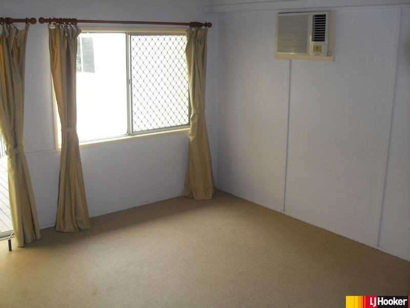 36 Hill End Road, Glenella QLD 4740