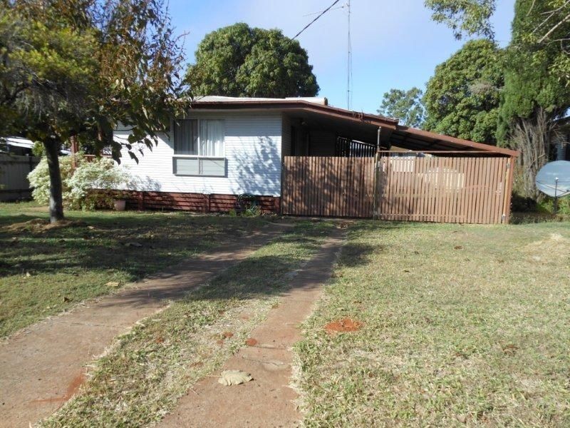 3 KANGAROO DRIVE, Moranbah QLD 4744