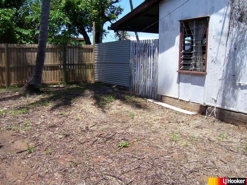 7 Hellwege Street, Hay Point QLD 4740