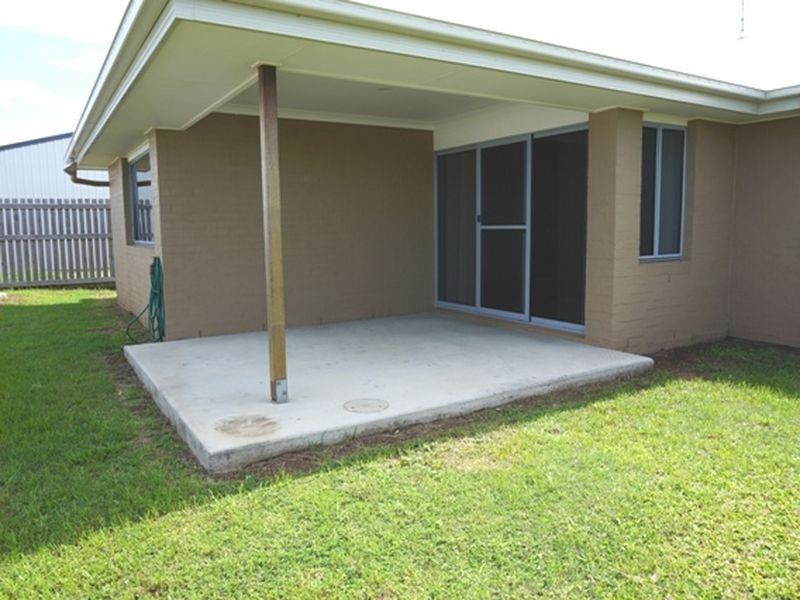 21 Hawkins Street, Bucasia QLD 4750