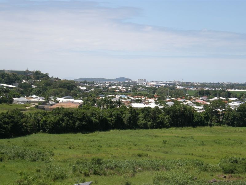 79 Cinnamon Drive, Glenella QLD 4740