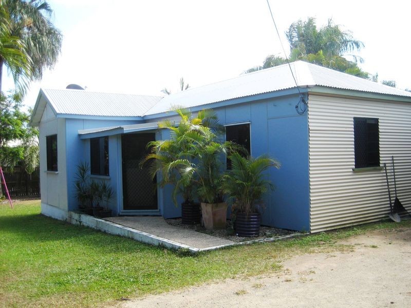 108 Evans Avenue, North Mackay QLD 4740
