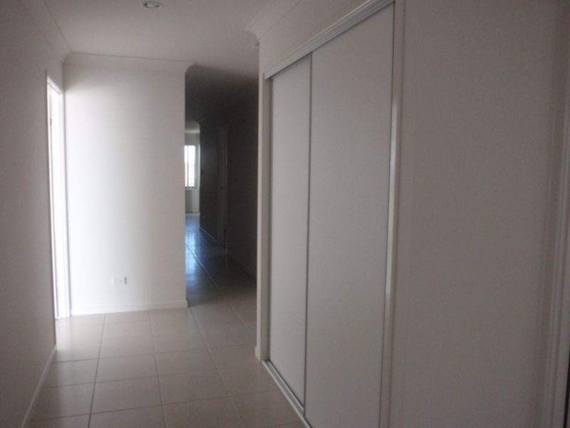 17 Hawkins Street, Bucasia QLD 4750