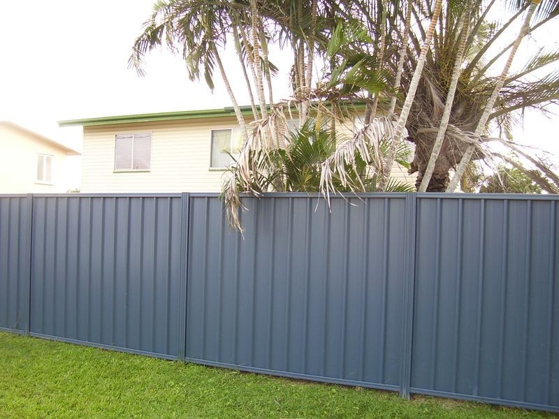 3 Robinson Avenue, North Mackay QLD 4740