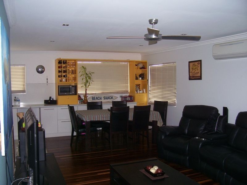 3 Robinson Avenue, North Mackay QLD 4740