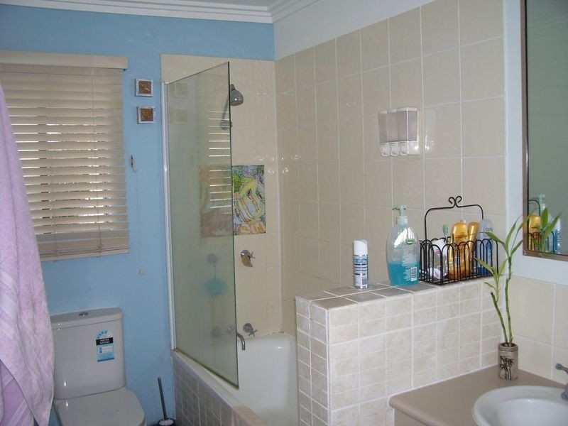 3 Robinson Avenue, North Mackay QLD 4740